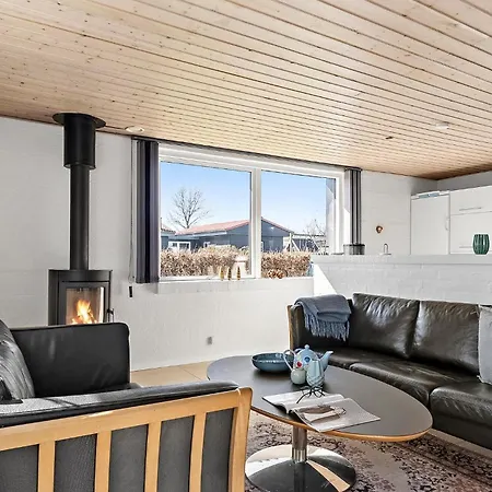 Holiday home In With Wifi *